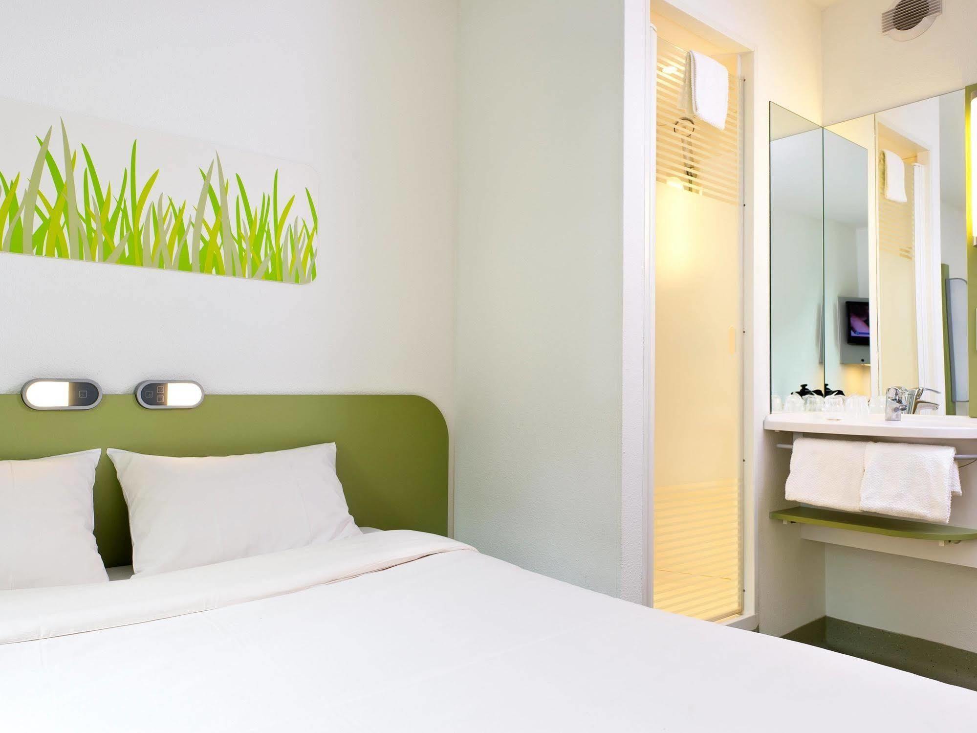 Ibis Budget Orleans Sud Comet 外观 照片